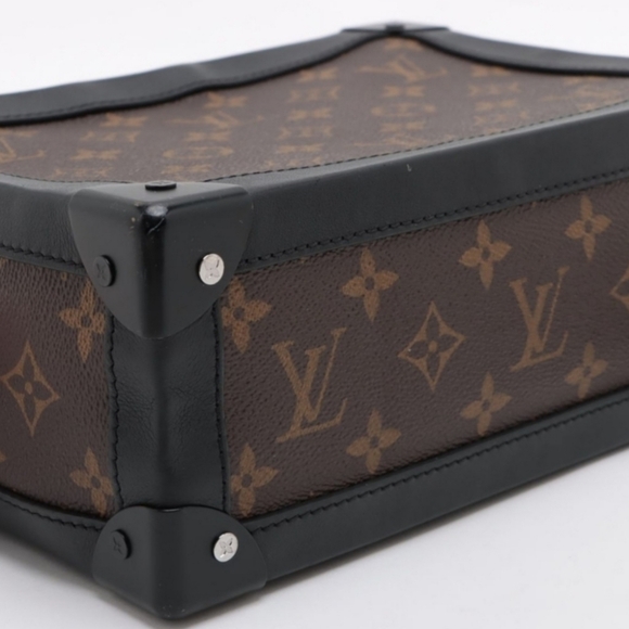 π―Louis Vuitton Monogram Solar Soft Trunk - Picture 12 of 12